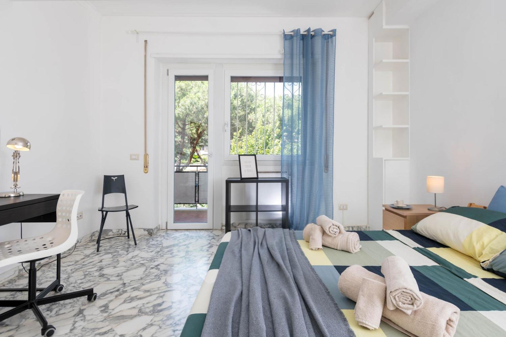 Spazioso Appartamento Vicino Eur Řím Exteriér fotografie